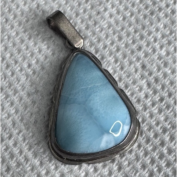Jewelry - 925 Sterling Silver  Vintage Cabochon Cut Larimar Tear Drop Pendant